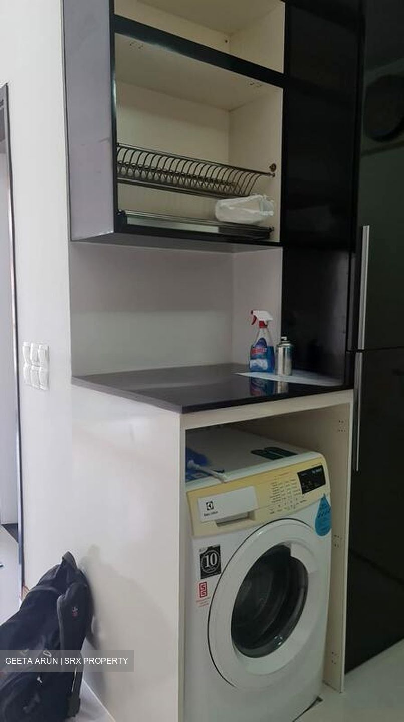 City Loft (D8), Apartment #527341971